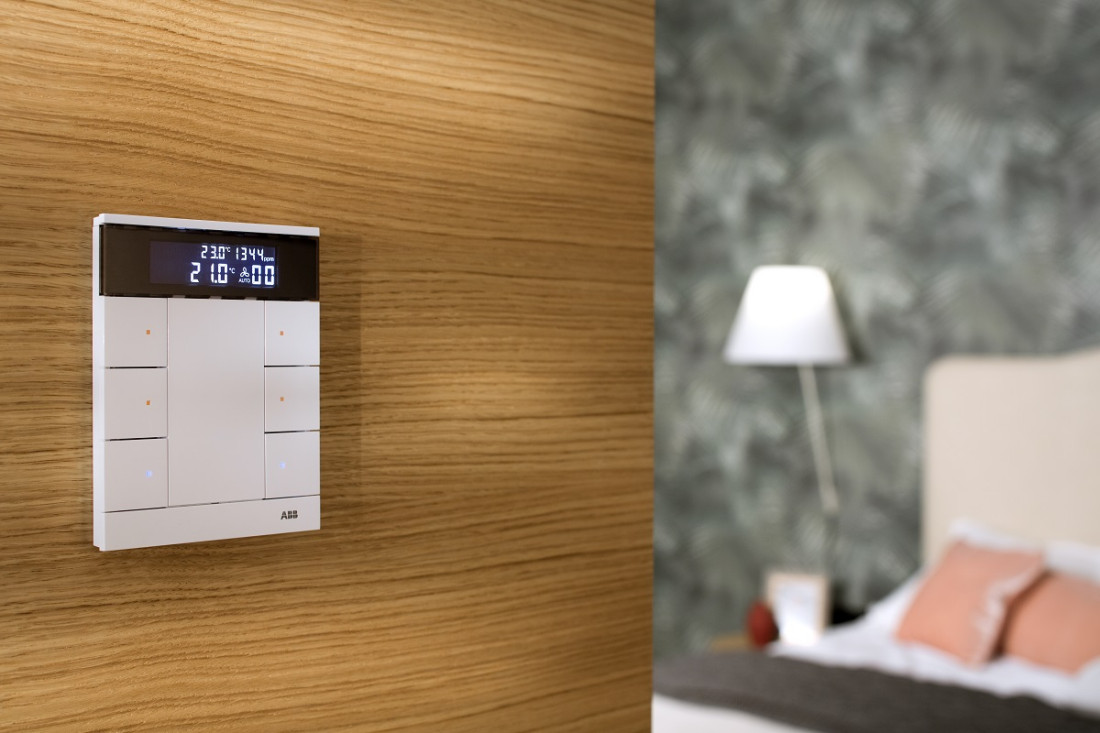 Sterowanie instalacjami w smart domu: oszczędności i kontrola